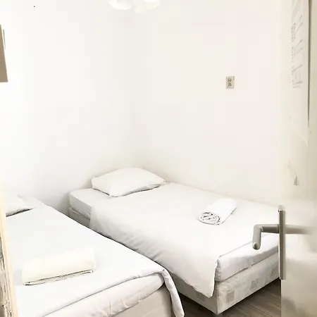 לינה וארוחת בוקר Amsterdambnb