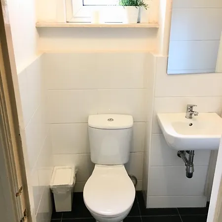 לינה וארוחת בוקר Amsterdambnb אמסטרדם